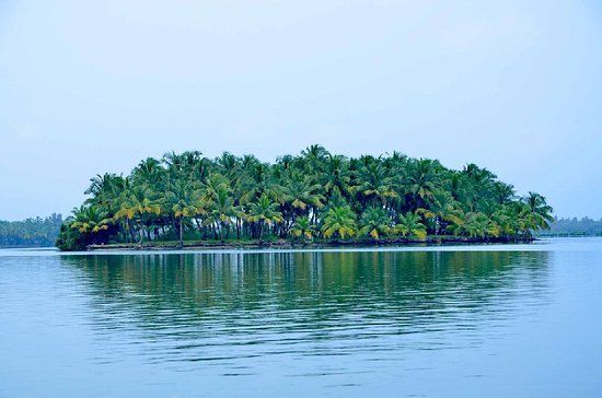Kavvayi Islands